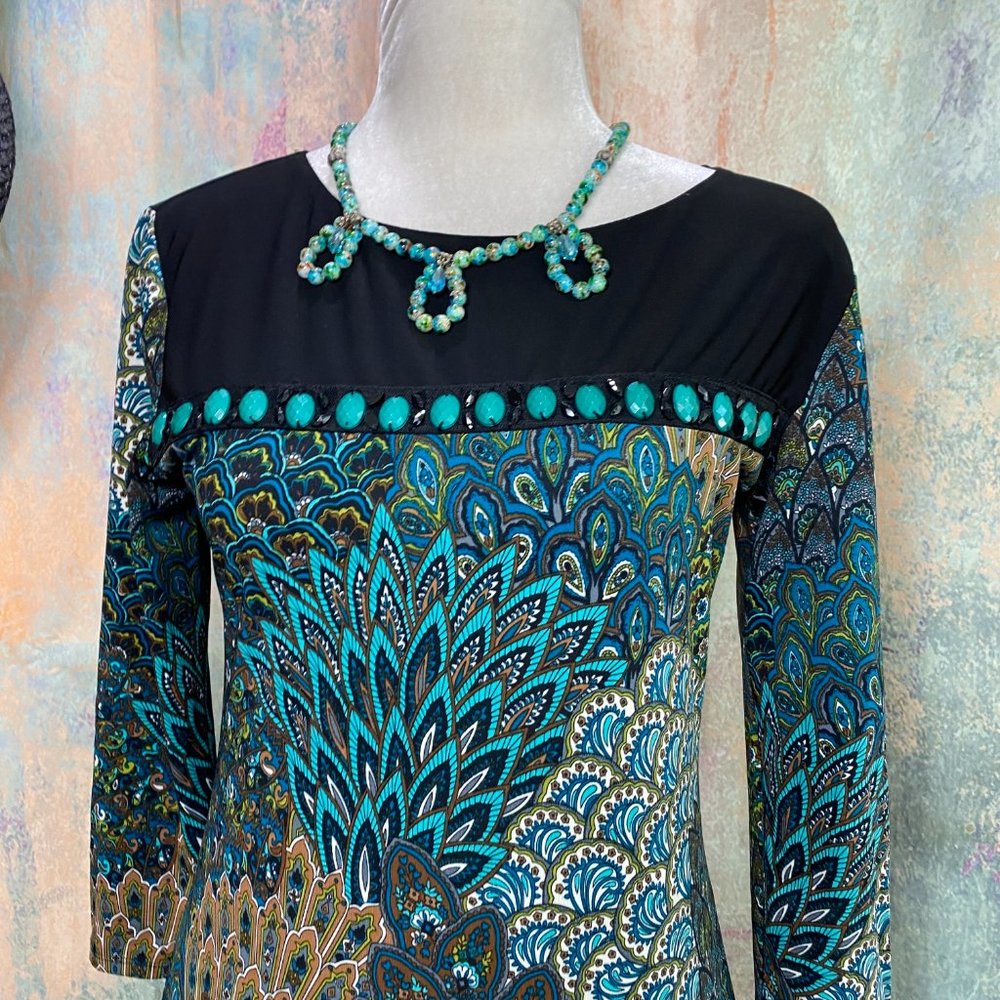 π Gemstones & Peacock Design 70s Style Dress - Picture 3 of 14